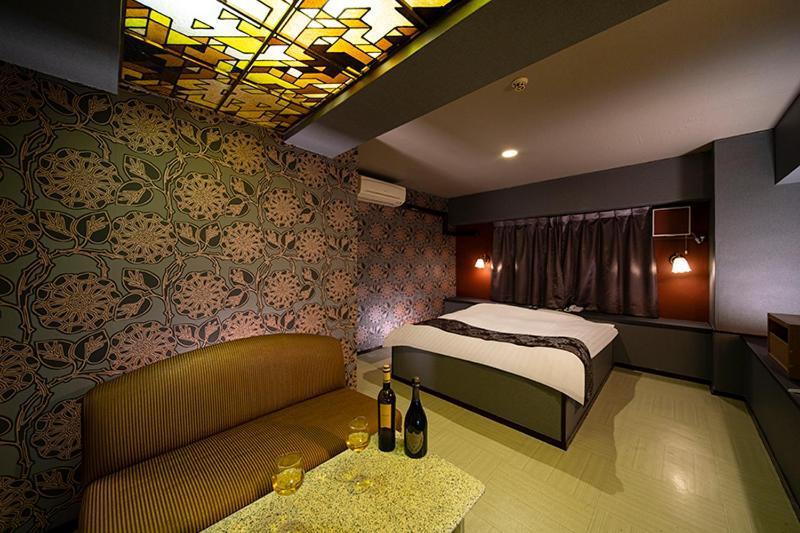 Hôtel Namba Alpha (Adults Only) à Ōsaka Extérieur photo